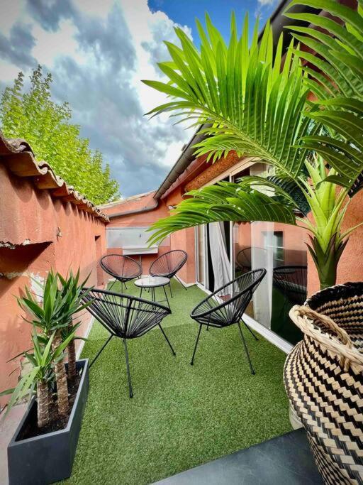 Charmant Appartement Bédoin Exteriör bild